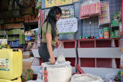 Mercado. En Montebello la libra del arroz se vende a 0,60 dólares.