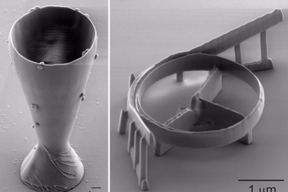 La copa de vino impresa en 3D más pequeña del mundo (izquierda) y un resonador óptico para telecomunicaciones de fibra óptica