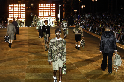 Durante el desfile en París.