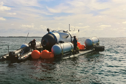 El diseño tubular del sumergible, no habría permitido distribuir la presión marítima como comúnmente sucede con los diseños circulares