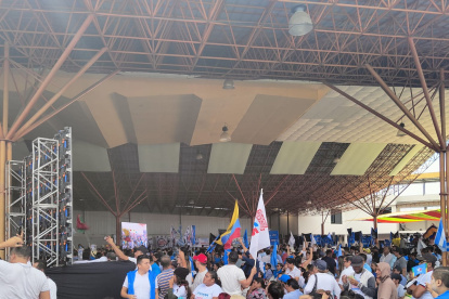 Situación. Los aspirantes a la Presidencia ya hacen recorridos y visitas por distintos puntos del país.