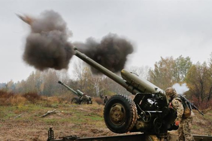 Wagner acusa Ministerio de Defensa de atacar sus posiciones y promete castigar a culpables.