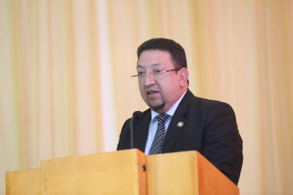 Virgilio Saquicela asumió la titularidad de la Asamblea, tras la destitución de Guadalupe Llori.