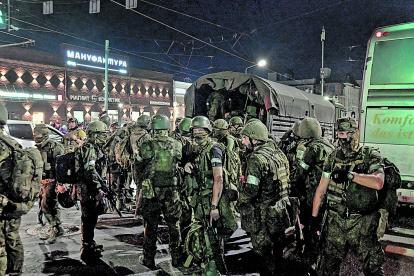 Retorno. El equipo de Wagner abandona Rostov-on-Don.