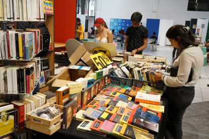 Feria. Hace dos semanas se realizó una en la Universidad Católica.