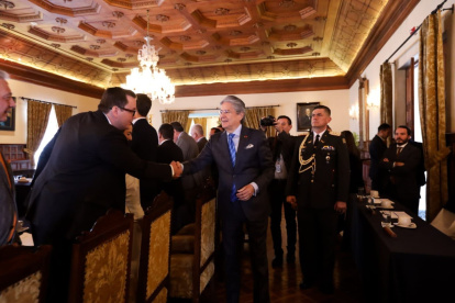 El presidente Guillermo Lasso estuvo acompañado por gran parte de su gabinete de ministros.