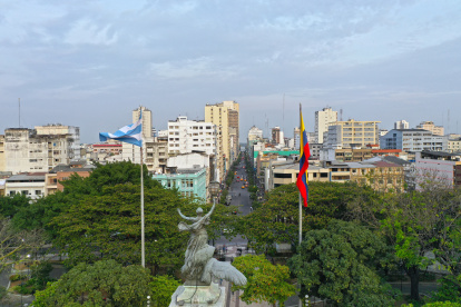Recursos. Sobre la solicitud de cooperación para: “plataforma, luces, sonido y pantalla”, el Municipio argumentó que tampoco procede por tema de recursos.