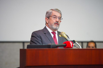 La autoridad de salud informó sobre las acciones que realiza la entidad que preside