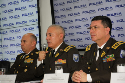 El comandante de la policía detalla cifras de servidores reincorporados
