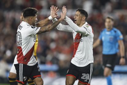 AMDEP5261. BUENOS AIRES (ARGENTINA), 27/06/2023.- Rodrigo Aliendro de River Plate celebra su gol hoy, en un partido de la fase de grupos de la Copa Libertadores entre River Plate y The Strongest en el estadio Mâs Monumental en Buenos Aires (Argentina). EFE/ Juan Ignacio Roncoroni