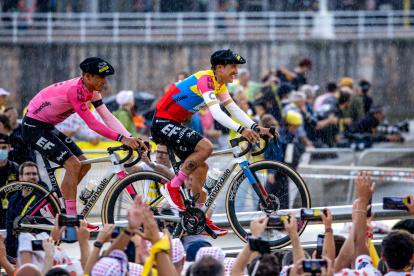 El ciclista ecuatoriano Richard Carapaz durante la presentación de los equipos del Tour de Francia.
