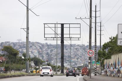 VALLAS PUBLICITARIAS VUELVEN A ESTAR EN LAS ACERAS DE LA CIUDAD, 29 DE JUNIO  DEL 2023- AMELIA ANDRADE Guayaquil-Ecuador Agencia (Ag-ecpreso)