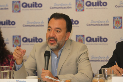 En su introducción hizo hincapié en que espera que los encuentros con la prensa se lleven a cabo durante los cuatro años de su gestión.