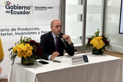 El ministro de Producción, Julio José Prado, en su rueda de prensa de fin de gestión, este 3 de julio de 2023.