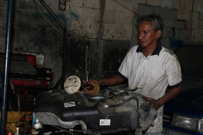 Profesionales de la mecánica recomiendan cambiar la bomba de gasolina a tiempo, no esperar a que cumpla su vida útil.