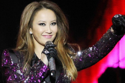 La cantante Coco Lee, que disfrutó del estrellato pop en Asia en las décadas de 1990 y 2000, murió a la edad de 48 años.