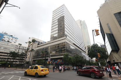 Varios predios ubicados en la avenida 9 de Octubre, Pichincha están incluidos en la lista de embargo.