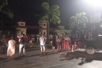 Daule. Más de 100 residentes salieron a manifestar su descontento.