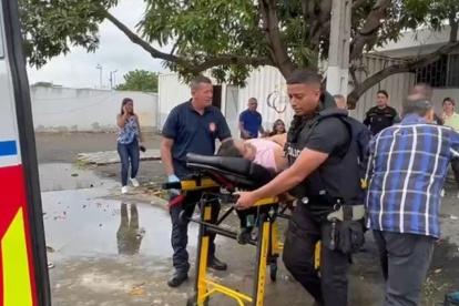 Las personas que resultaron heridas fueron trasladadas a casas de salud de la capital de Manabí.