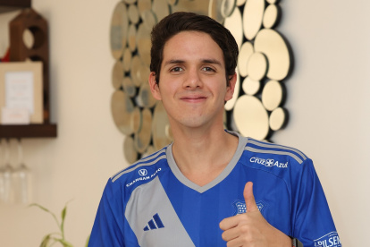 Daniel Nieto es el hincha de Emelec que es recordado por haber dejado enojados a los jugadores, hinchas y dirigentes de Sporting Cristal, en 2019.