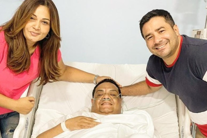 Marlon Acosta con Guadalupe Loor y Henry Bustamante.