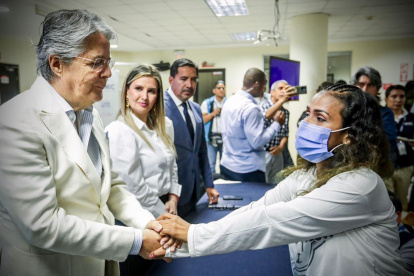 Guillermo Lasso indulta a 130 mujeres privadas de libertad