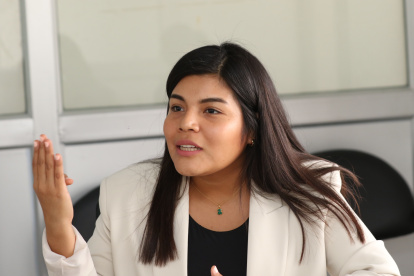 10-07-ENTREVISTA A CONCEJAL Ana Choéz