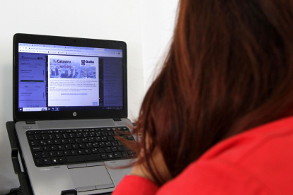 El trámite se puede hacer en línea para evitar las largas filas