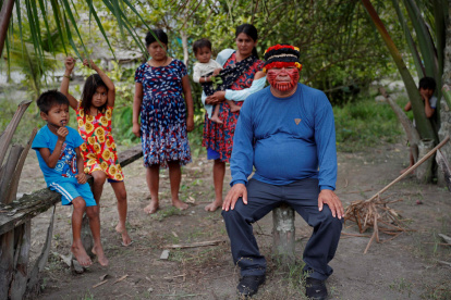 Presencia. Una familia de la Amazonía peruana.