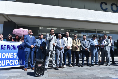 Protesta. Los abogados reclaman mal servicio en el sistema de Justicia.