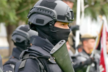 Los policías podrán usar las armas que les decomisan a los criminales