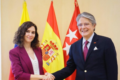 Lasso se reúne con la presidenta de la Comunidad de Madrid.