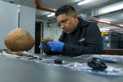 Labor. Las piezas fueron sometidas a pruebas de carbono para datarlas.