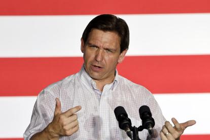 El gobernador de Florida, Ron DeSantis, impulsó la ley migratoria.