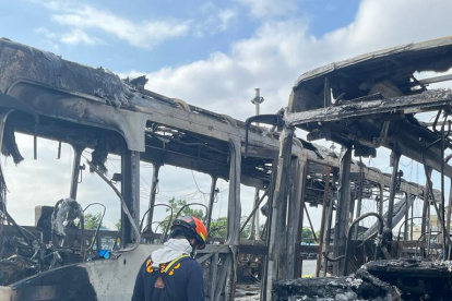 Cinco son las unidades afectadas por el incendio.