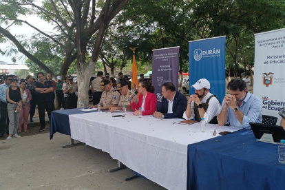 Varias autoridades se reunieron para plantear medidas contra la inseguridad.