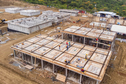 La obra. Los trabajos en la planta de tratamiento se reanudaron luego de meses que la obra quedó paralizada, lo que generó una serie de críticas y hasta plantones.