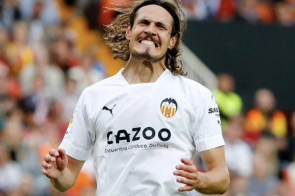 De momento, no se conoce cuál será el destino de Cavani en este mercado de fichajes.