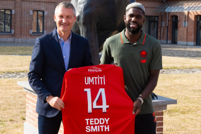 El central disputará la Conference League esta temporada con el club francés.