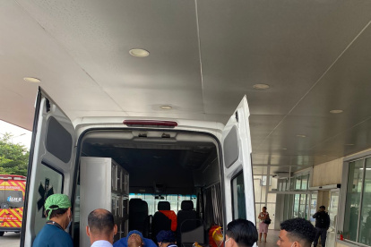 El oficial se recupera satisfactoriamente de la herida de bala, informó la Policía.