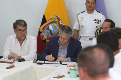 Firma del estado de excepción