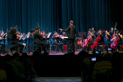 Una de las reciente actuaciones en público de la Orquesta Sinfónica Juvenil José Joaquín de Olmedo (OSJJO).