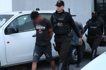 Uno de los capturados cuenta con antecedentes penales.
