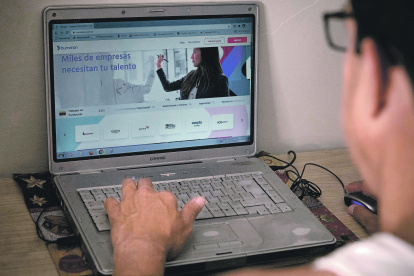 En Ecuador existen tres millones de empleos adecuados.