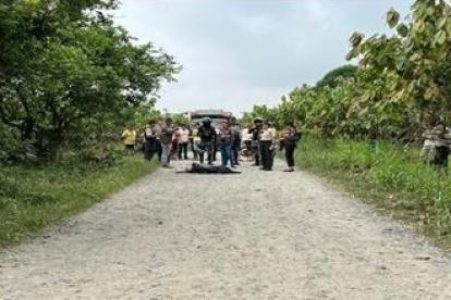 Hecho. La víctima, a la que dejaron en partes, tenía dos tatuajes, uno en el pecho, y el otro, en un hombro.