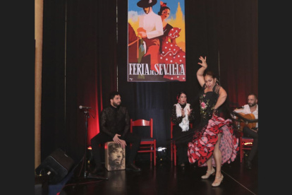 Elena Andújar Elena bailó con Al Pacino en la cinta El abogado del diablo (1993).