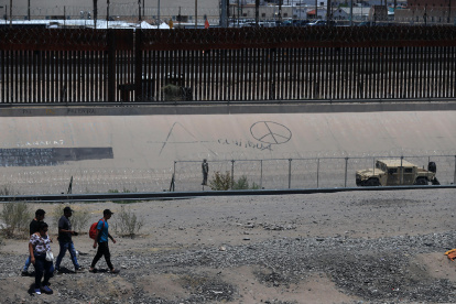 Imagen referencial de migrantes hacia Estados Unidos