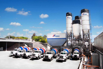 Sede.- La planta de Cemex,  una empresa multinacional mexicana dedicada a la industria de la construcción.