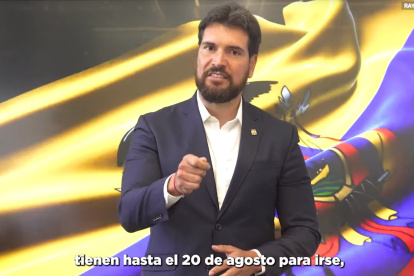 Video. Rostro de ferocidad, mensaje simple. El candidato de los socialcristianos explota la ética del universo Marvel para luchar contra la delincuencia.