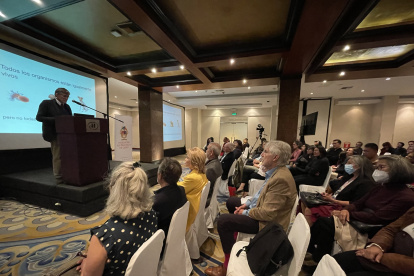 Quito. El mexicano Antonio Lazcano, en una conferencia previa a la cita internacional que abre este domingo 30 de julio de 2023.